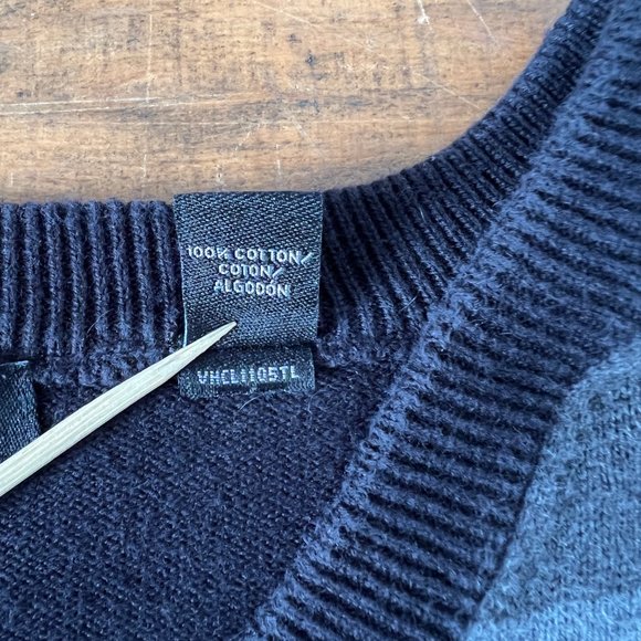 Men's Van Heusen V Neck Sweater, Black and Gray, Abstract Design, Size Large EC - Picture 5 of 12